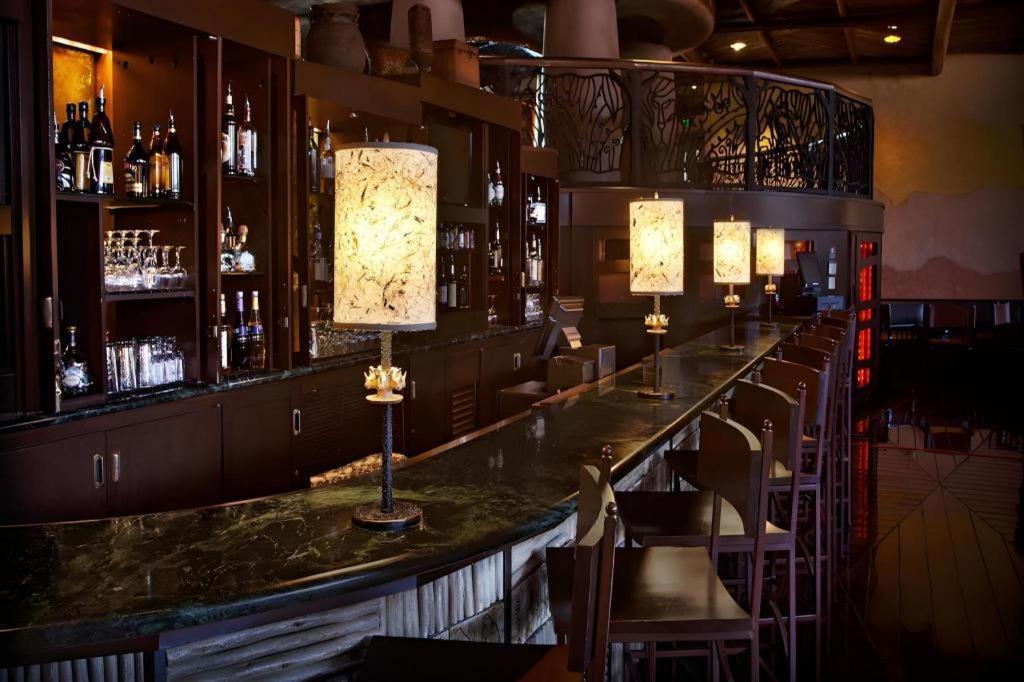 Disney'S Animal Kingdom Lodge Four Corners Экстерьер фото